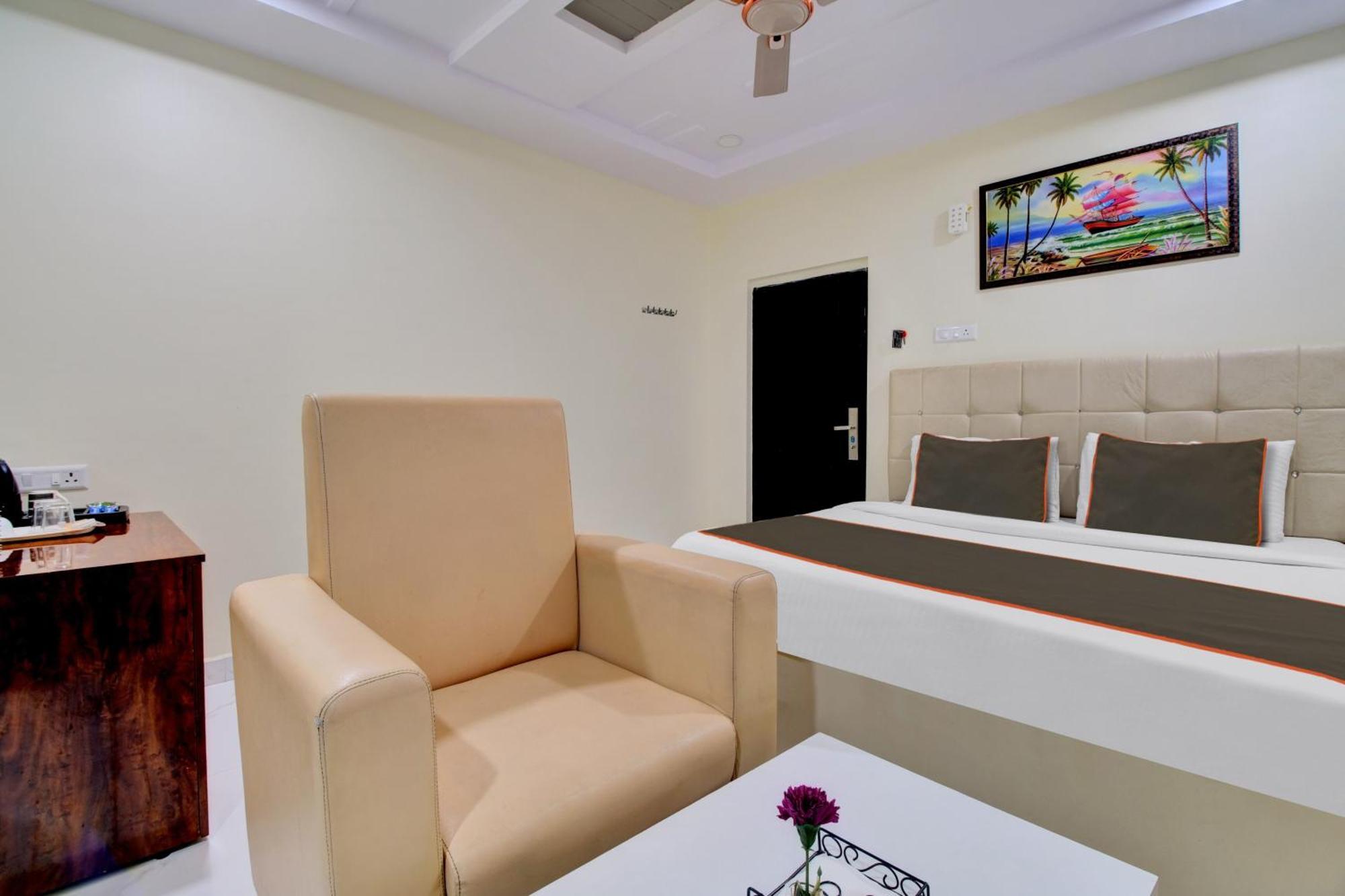 Collection O Hotel Mango Tree Khammam Buitenkant foto