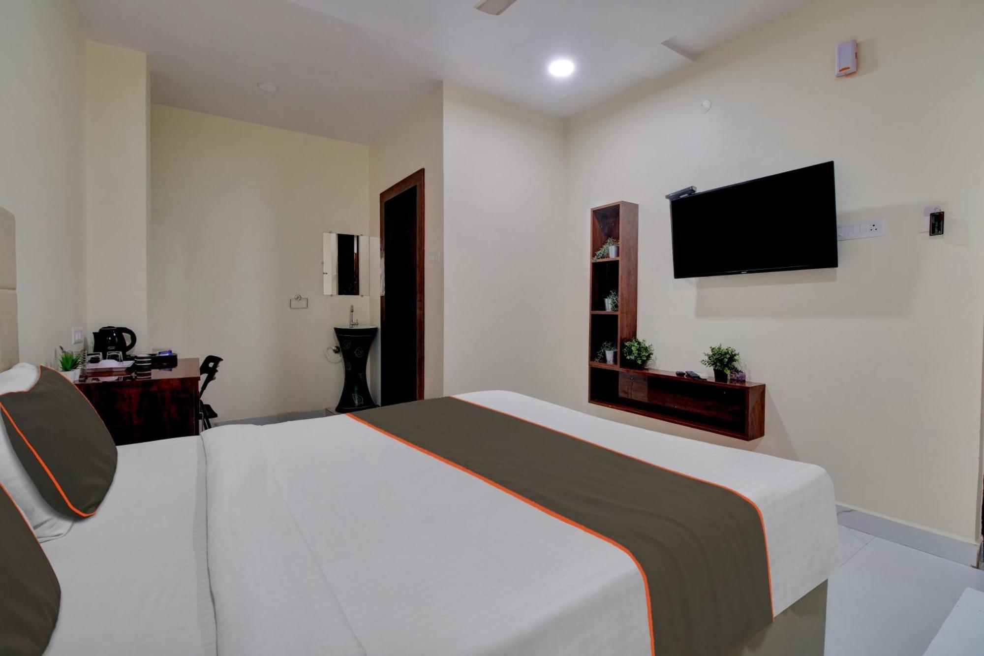 Collection O Hotel Mango Tree Khammam Buitenkant foto