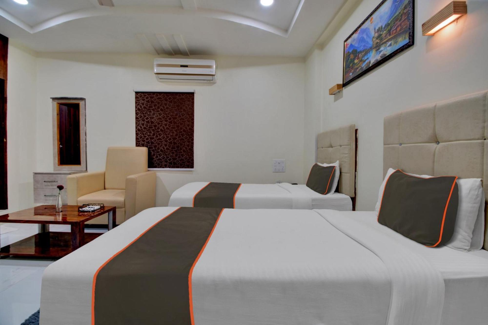 Collection O Hotel Mango Tree Khammam Buitenkant foto